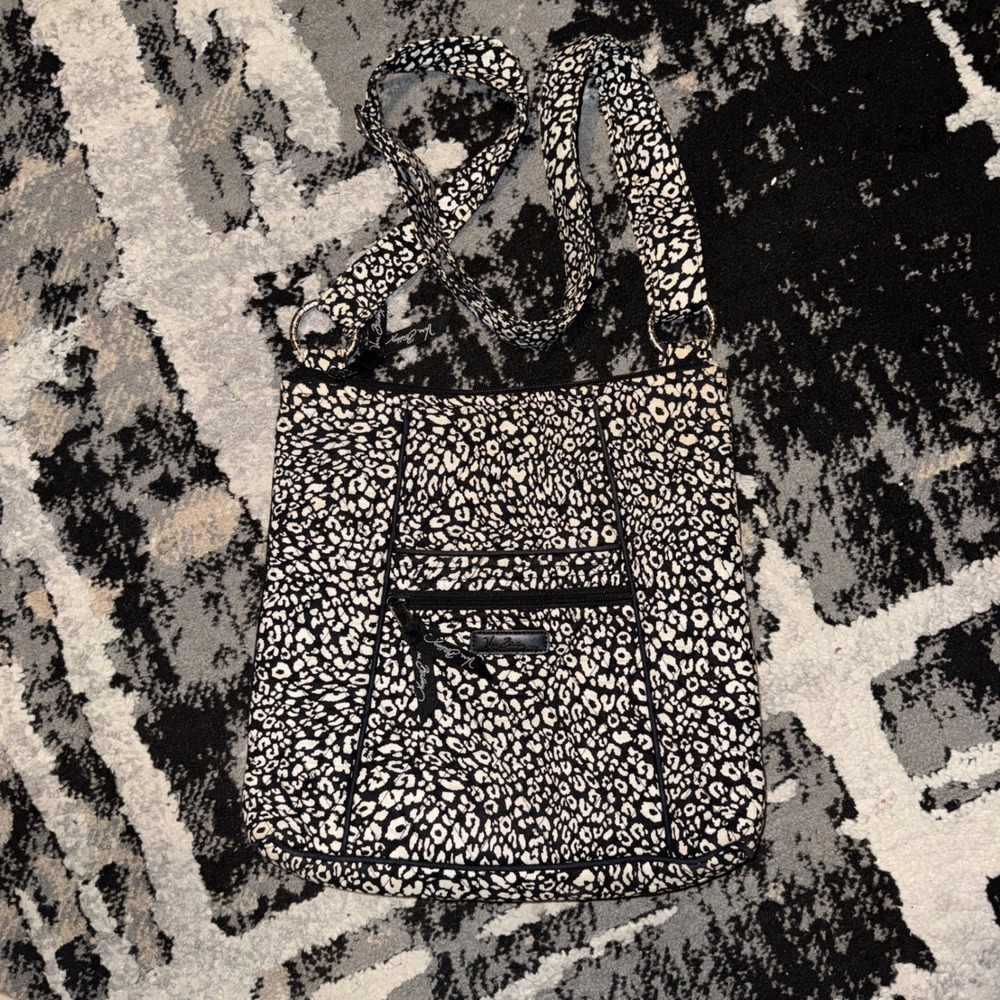 Vera Bradley Camo Cat Hipster Crossbody Bag Black White Leopard Print Cotton